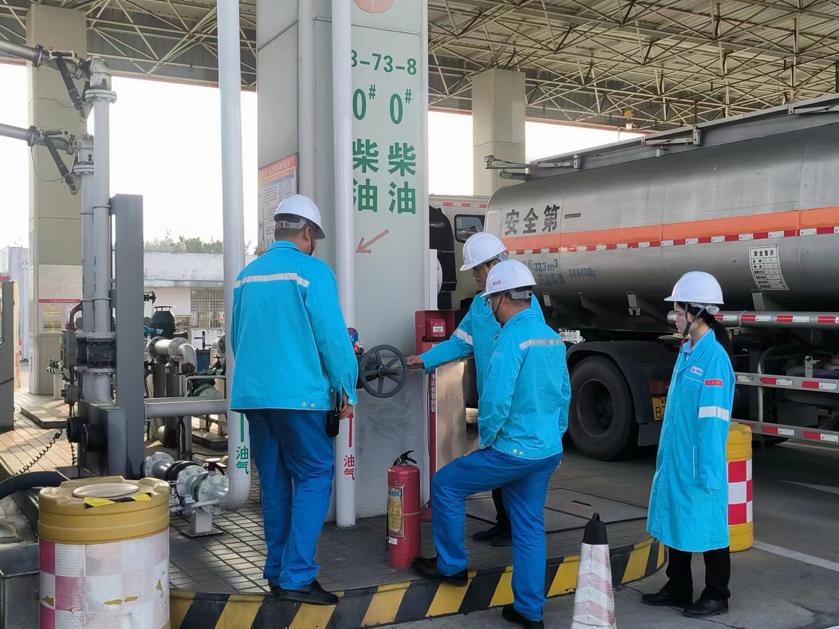 柳江油库 (1).jpg